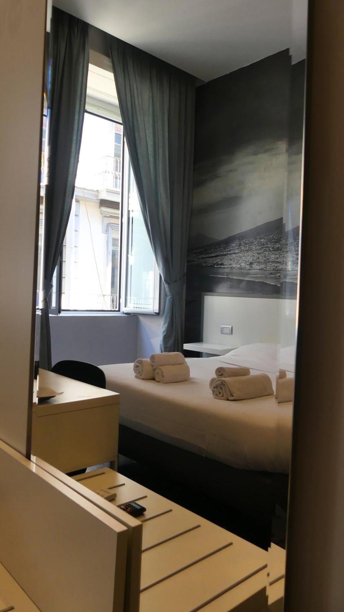 Beverello Rooms Nápoly Kültér fotó