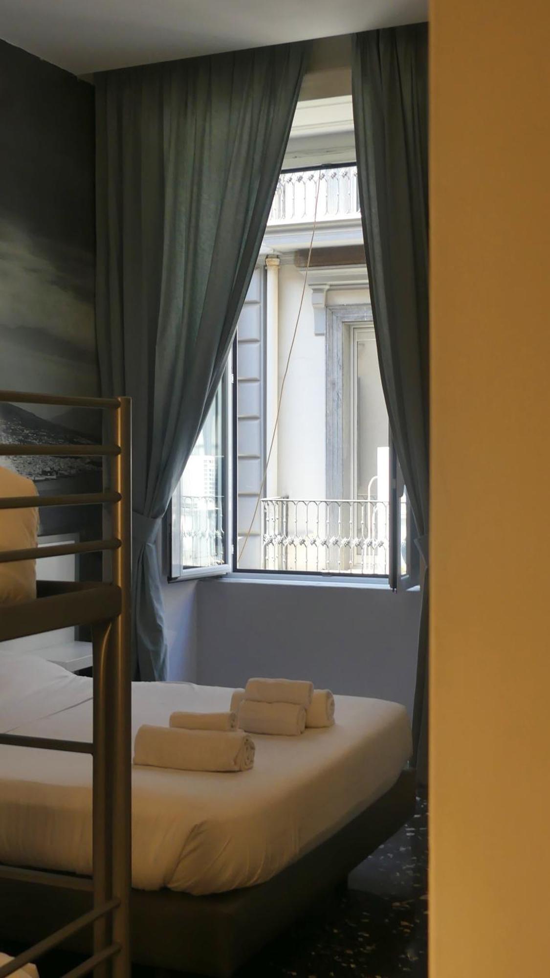Beverello Rooms Nápoly Kültér fotó